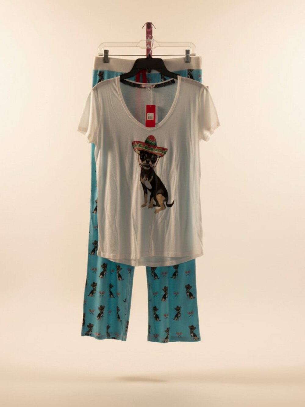 P.J. Salvage NWTs Women's Pajamas, Chihuahuas!!  Light Weight Size Medium